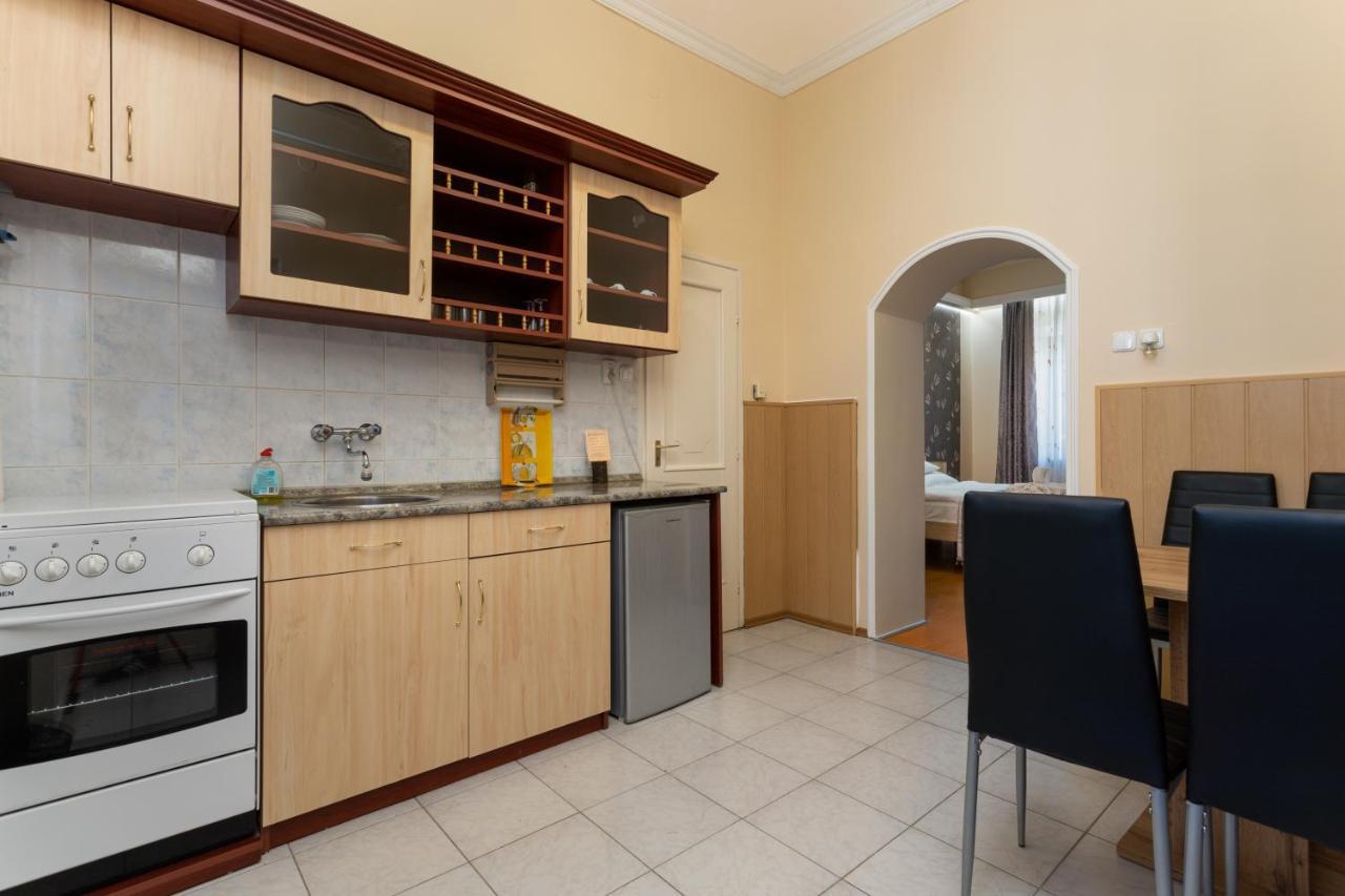 סגד Illes Hotel מראה חיצוני תמונה