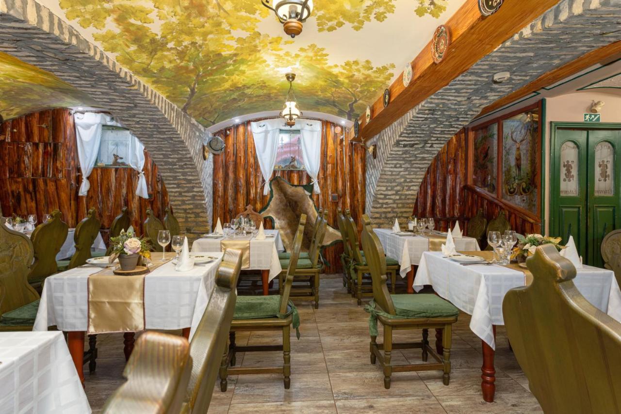 סגד Illes Hotel מראה חיצוני תמונה