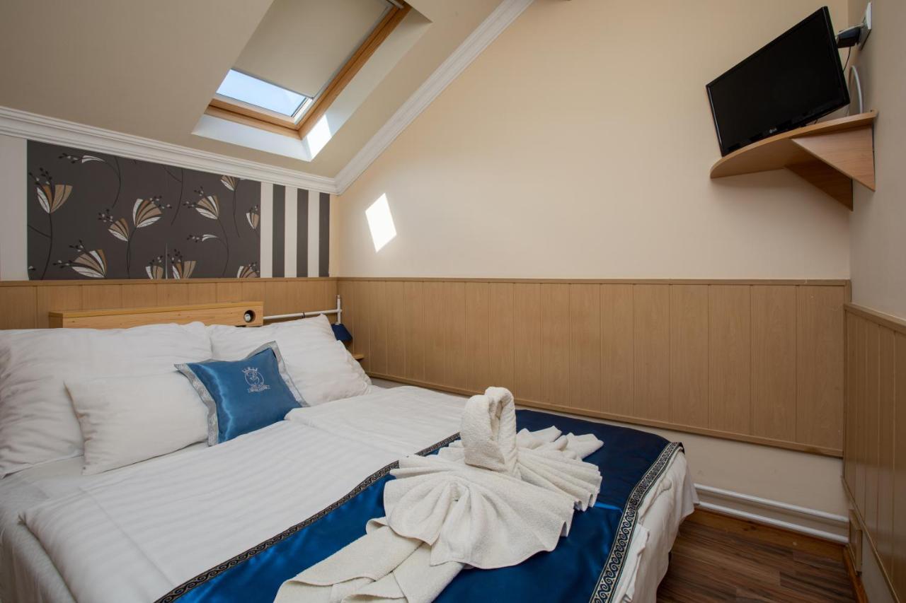 סגד Illes Hotel מראה חיצוני תמונה