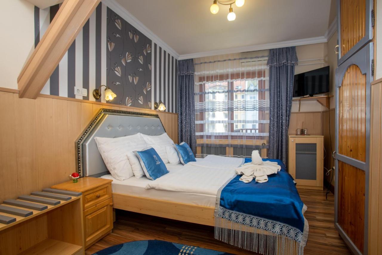 סגד Illes Hotel מראה חיצוני תמונה