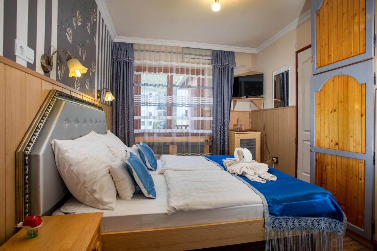 סגד Illes Hotel מראה חיצוני תמונה
