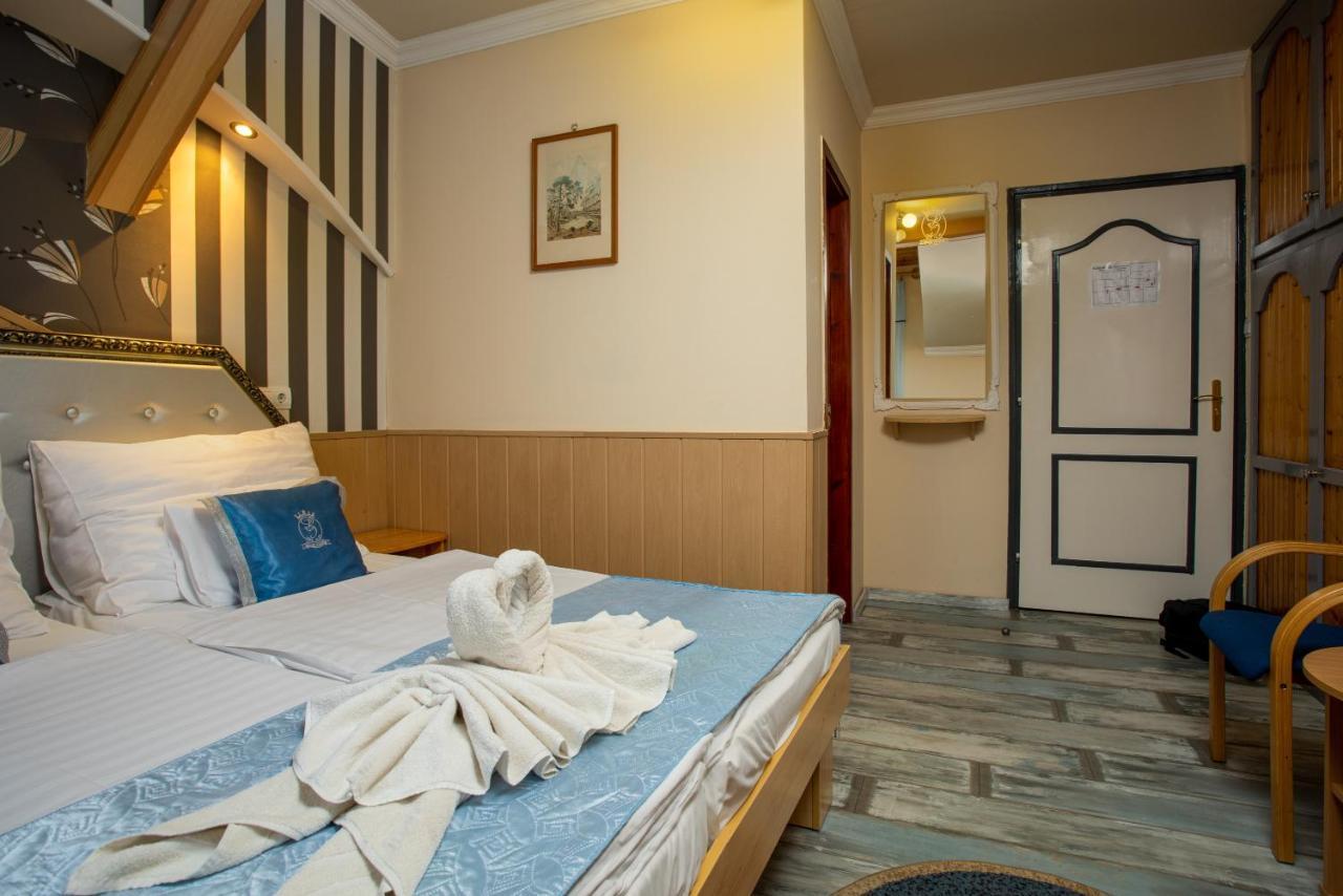 סגד Illes Hotel מראה חיצוני תמונה